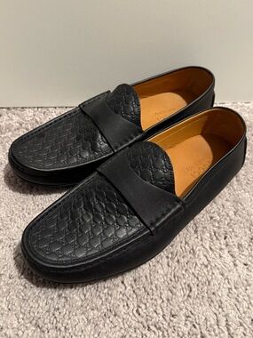Gucci Black Embossed Leather Men's Penny Loafers